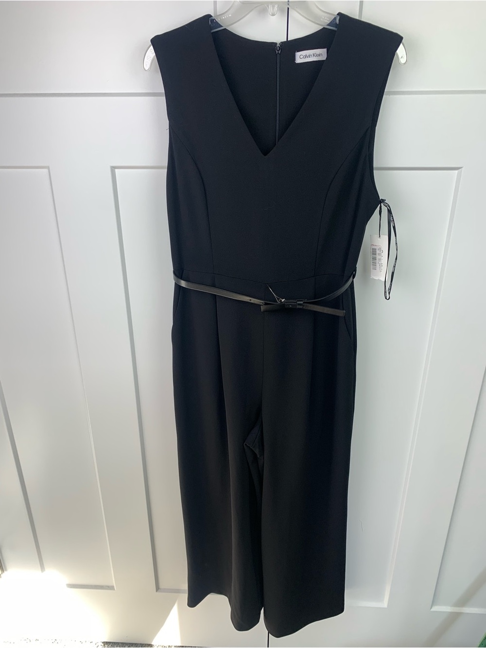 Calvin Klein Small Black Sleeveless V-Neck Belted Wide-Leg Jumpsuit Pockets